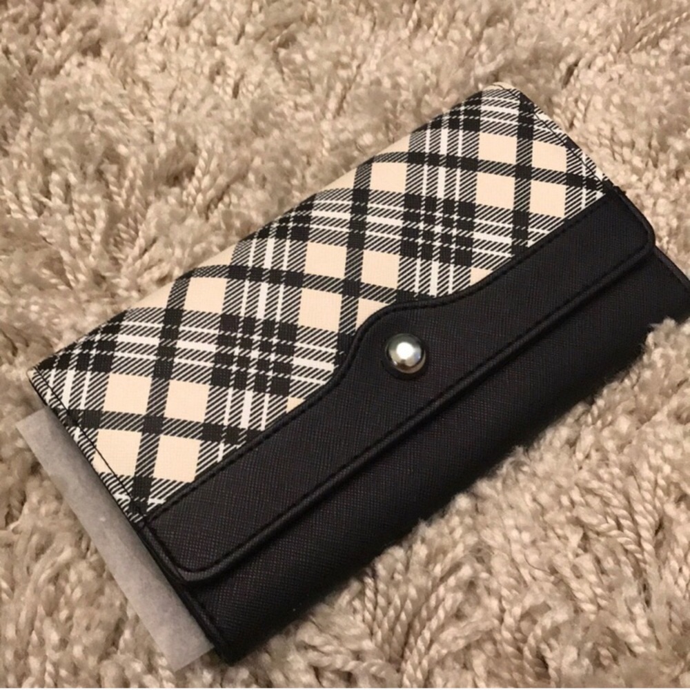 Wallet - Picture 2 of 2
